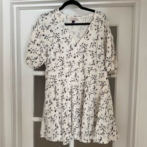 Universal Thread Cream Dress with Black and Soft Pink Floral Print